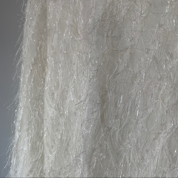 Boutique Strappy Ivory Eyelash Tank Top - Picture 4 of 9